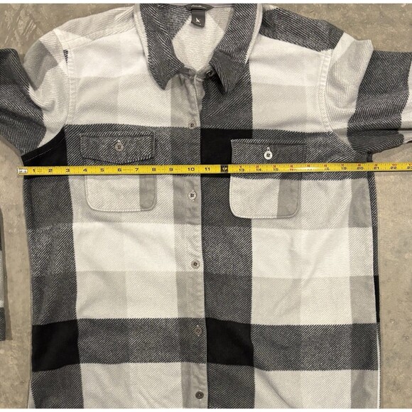 Eddie Bauer Microfleece Button Up Plaid Shirt Soft Comfy Black White Womens L - Picture 3 of 5